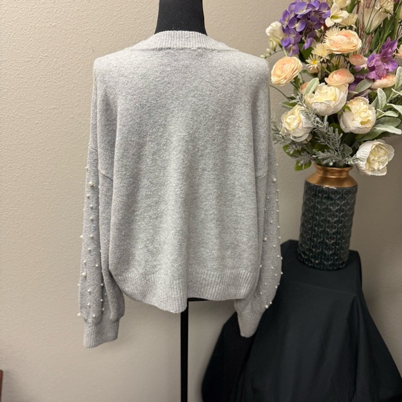 Chelsea & Violet XL Gray Pearl Embellished Knit Sweater - Picture 3 of 8
